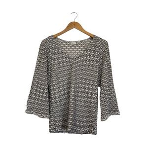 Anthropologie Postmark Avana knit top size small tan black striped v-neck